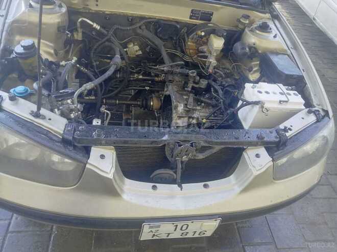 Hyundai Elantra 2001, 150,000 km - 1.6 l - Xaçmaz