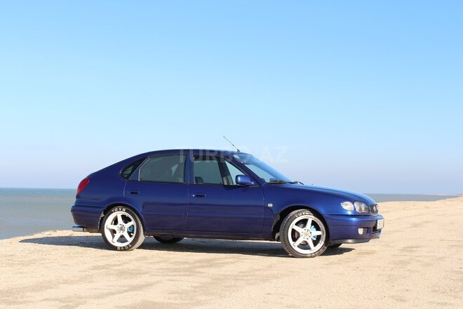 Toyota Corolla 2000, 354,000 km - 1.6 л - Bakı