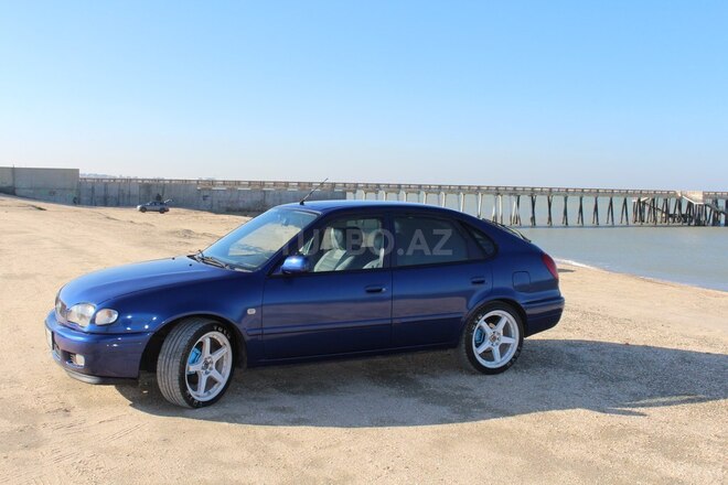 Toyota Corolla 2000, 354,000 km - 1.6 л - Bakı