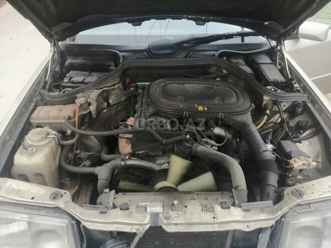 Mercedes E 230 1990, 539,736 km - 2.3 l - Bakı