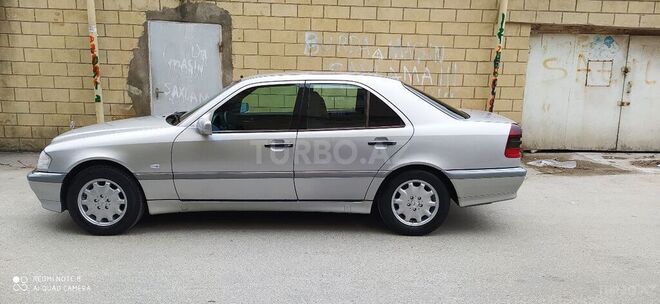 Mercedes C 240 1999, 199,301 km - 2.4 l - Bakı