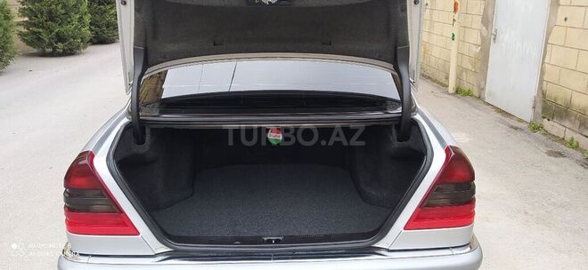 Mercedes C 240 1999, 199,301 km - 2.4 l - Bakı