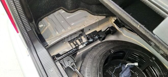 Mercedes C 240 1999, 199,301 km - 2.4 l - Bakı
