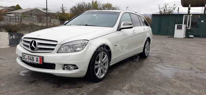 Mercedes C 220 2009, 183,500 km - 2.2 l - Bakı