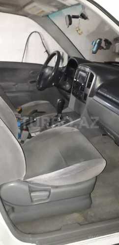 Suzuki Grand Vitara 2003, 180,000 km - 2.5 l - Sumqayıt