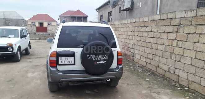 Suzuki Grand Vitara 2003, 180,000 km - 2.5 l - Sumqayıt