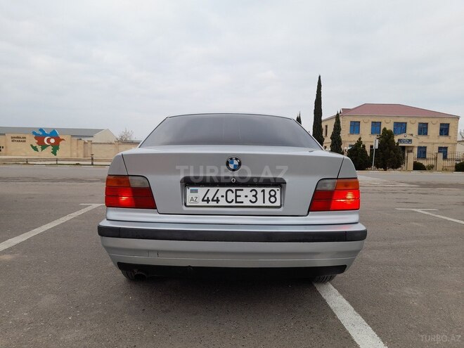 BMW 318 1995, 454,170 km - 1.8 л - Saatlı