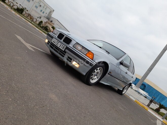 BMW 318 1995, 454,170 km - 1.8 л - Saatlı