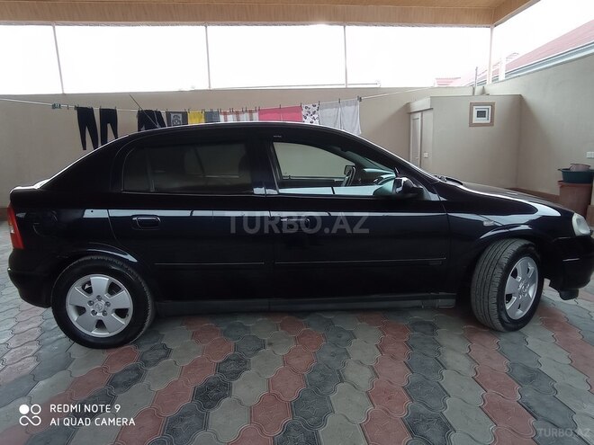 Opel Astra 2003, 178,000 km - 1.8 l - Qazax