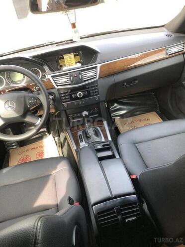 Mercedes E 220 2010, 256,000 km - 0.2 l - Şəki