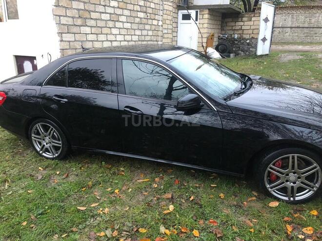 Mercedes E 220 2010, 256,000 km - 0.2 l - Şəki