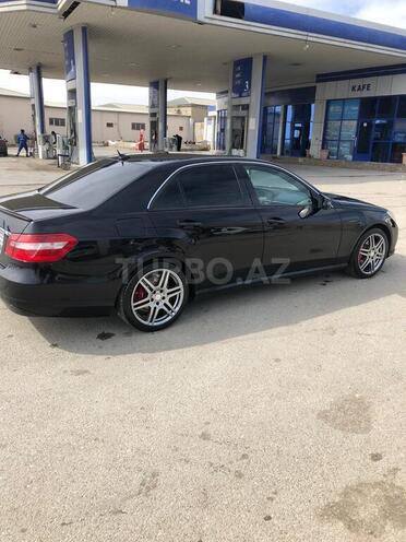 Mercedes E 220 2010, 256,000 km - 0.2 l - Şəki
