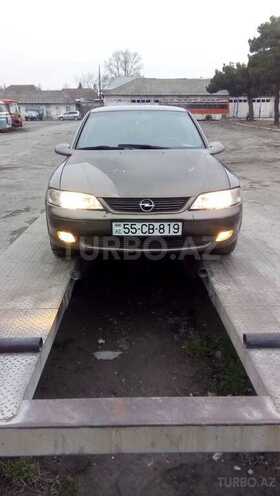 Opel Vectra 1998, 100,000 km - 1.6 l - Şəki