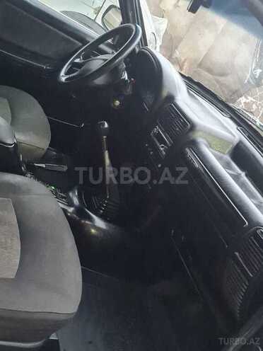 GAZ 31105 2004, 140,000 km - 2.3 l - Bakı