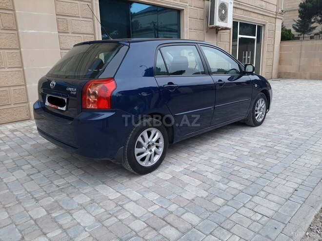 Toyota Corolla 2005, 268,500 km - 1.4 l - Bakı