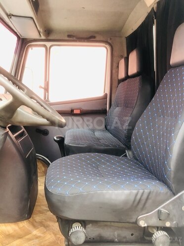 Mercedes 709 D 1992, 250,000 km - 4.0 l - Sumqayıt