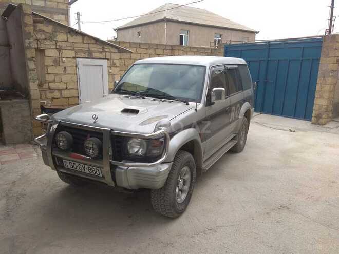 Mitsubishi Pajero 1996, 385,000 km - 2.8 l - Bakı