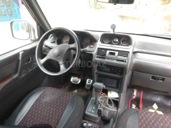 Mitsubishi Pajero 1996, 385,000 km - 2.8 l - Bakı