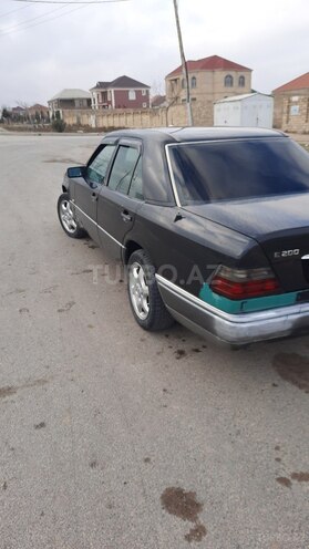 Mercedes E 200 1994, 493,000 km - 2.0 л - Bakı