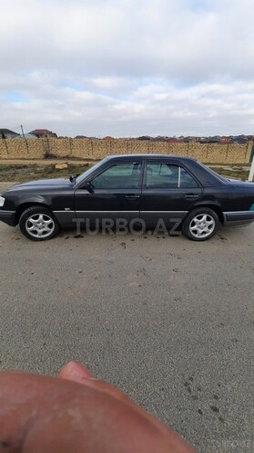 Mercedes E 200 1994, 493,000 km - 2.0 л - Bakı