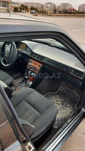Mercedes E 200 1994, 493,000 km - 2.0 л - Bakı