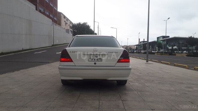 Mercedes C 230 1999, 238,950 km - 2.3 l - Bakı