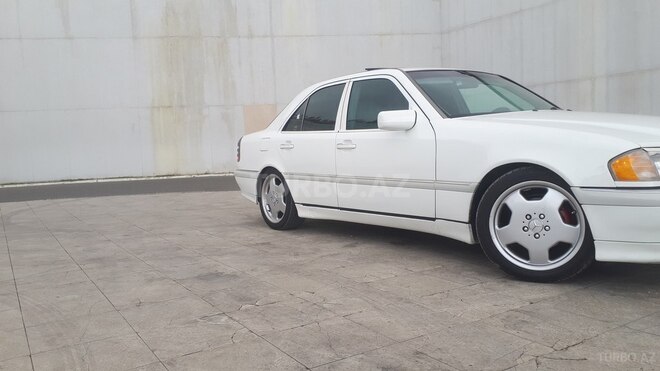 Mercedes C 230 1999, 238,950 km - 2.3 l - Bakı