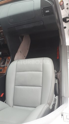 Mercedes C 230 1999, 238,950 km - 2.3 l - Bakı