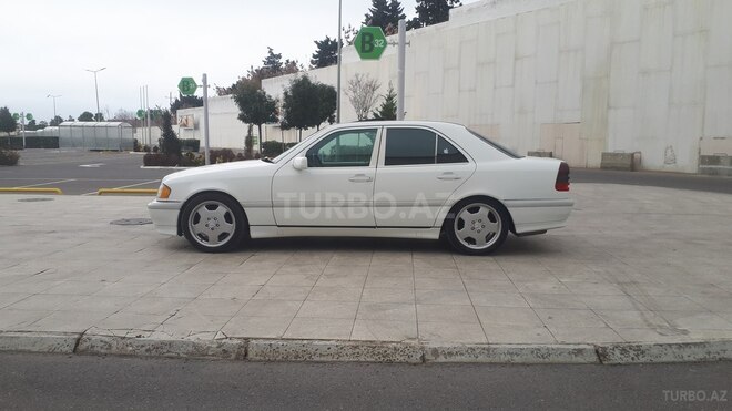 Mercedes C 230 1999, 238,950 km - 2.3 l - Bakı