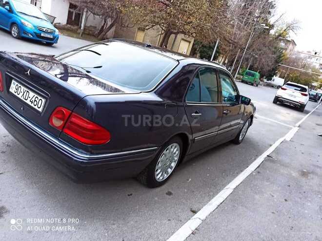 Mercedes E 240 1998, 280,000 km - 2.4 л - Bakı