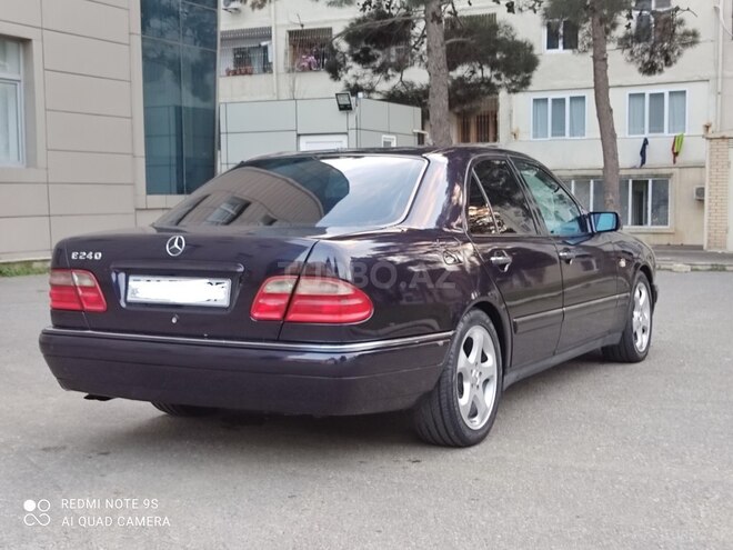 Mercedes E 240 1999, 339,000 km - 2.4 l - Bakı