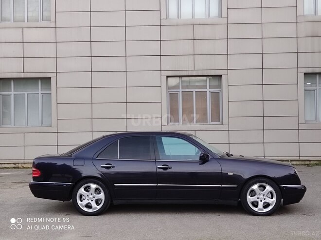Mercedes E 240 1999, 339,000 km - 2.4 l - Bakı
