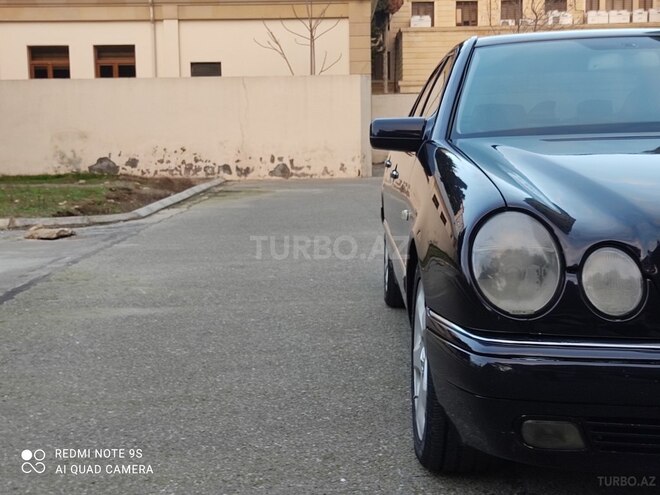 Mercedes E 240 1999, 339,000 km - 2.4 l - Bakı