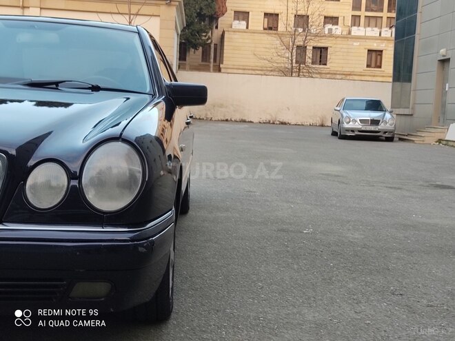 Mercedes E 240 1999, 339,000 km - 2.4 l - Bakı