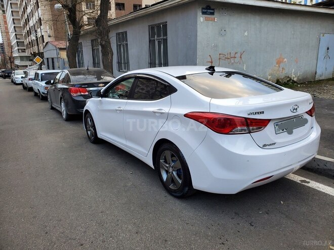 Hyundai Elantra 2013, 136,000 km - 1.8 l - Bakı