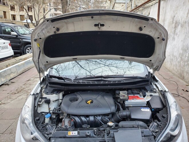Hyundai Elantra 2013, 136,000 km - 1.8 l - Bakı