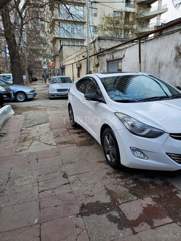 Hyundai Elantra 2013, 136,000 km - 1.8 l - Bakı