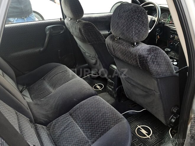 Opel Vectra 1998, 280,000 km - 1.8 l - Bakı