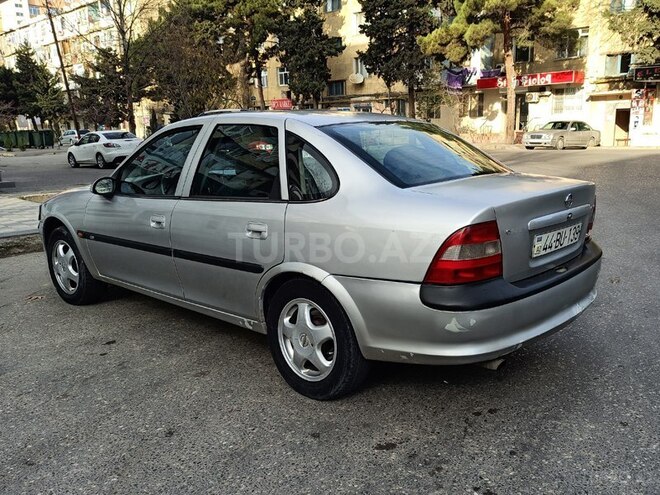 Opel Vectra 1998, 280,000 km - 1.8 l - Bakı