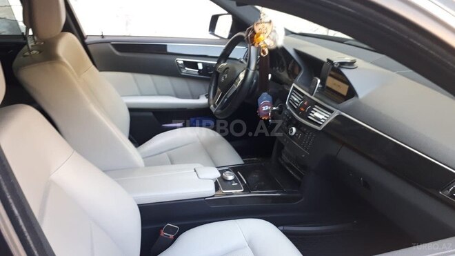 Mercedes E 350 2009, 182,000 km - 3.5 l - Bakı