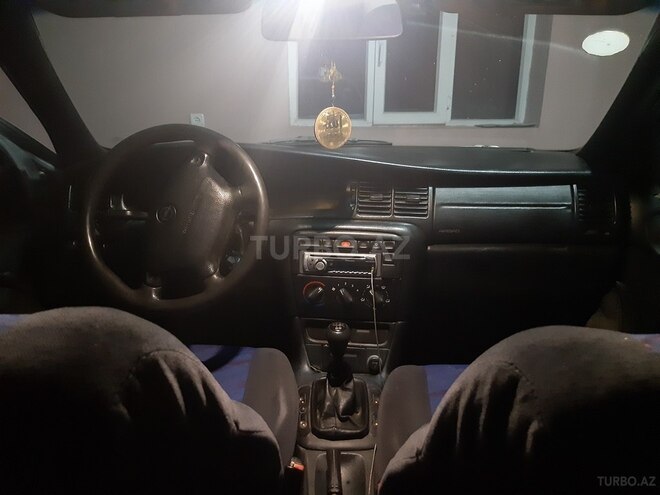 Opel Vectra 1996, 333,799 km - 1.6 l - Şəmkir