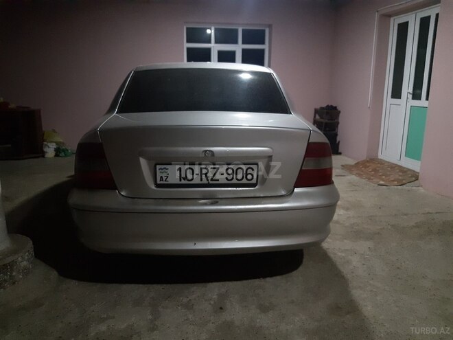 Opel Vectra 1996, 333,799 km - 1.6 l - Şəmkir