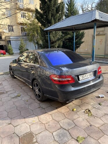 Mercedes E 350 2009, 182,000 km - 3.5 l - Bakı