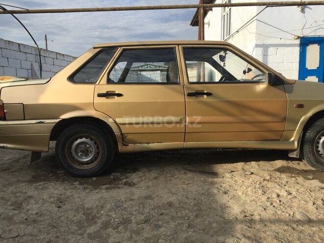 LADA (VAZ) 2115 2000, 250,000 km - 1.5 л - Salyan