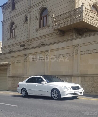 Mercedes E 240 2005, 205,000 km - 2.6 l - Bakı