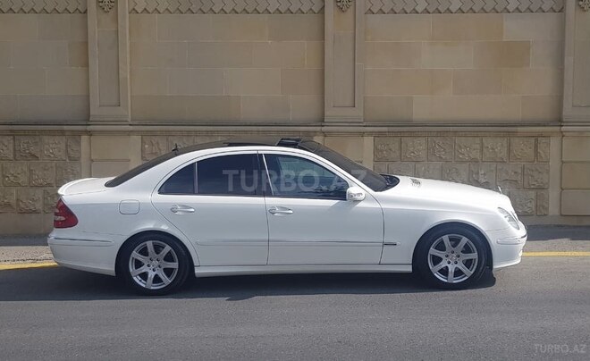 Mercedes E 240 2005, 205,000 km - 2.6 l - Bakı