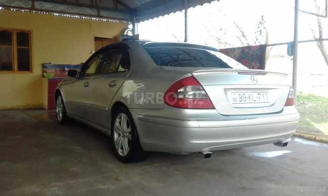 Mercedes E 270 2002, 450,000 km - 2.7 l - Füzuli