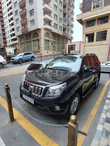 Toyota Prado 2012, 100,000 km - 4.0 l - Bakı