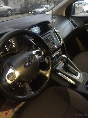Ford Focus 2013, 122,493 km - 1.6 l - Gəncə