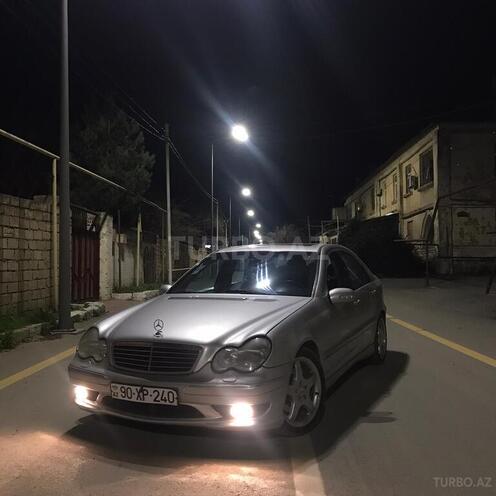 Mercedes C 240 2000, 220,000 km - 2.6 l - Bakı
